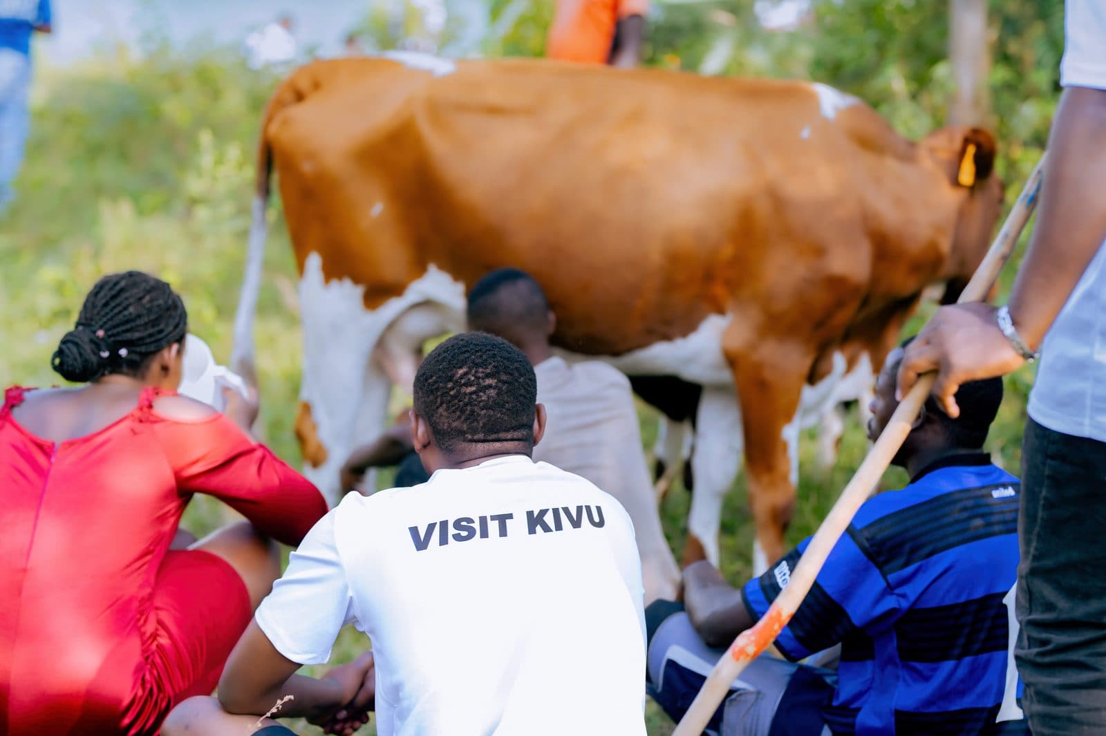 Members of the Bwishyura Kivu Boat Cooperative gathered together